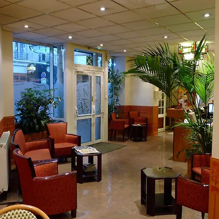 Le Pigalle Hotel