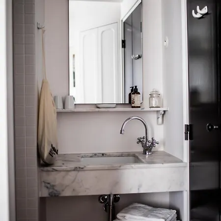 Le Pigalle, A Member Of Design 4*