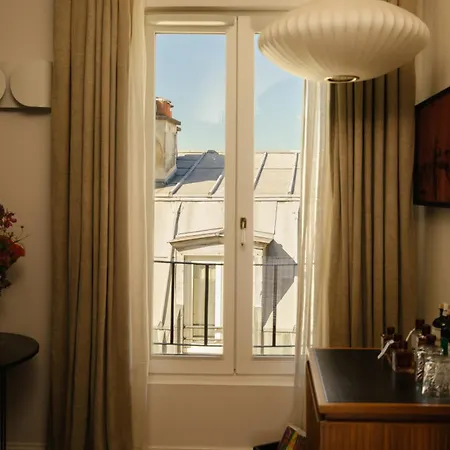 Le Pigalle, A Member Of Design Paris