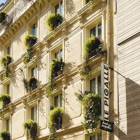 Le Pigalle, A Member Of Design Paris