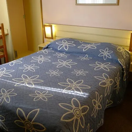 Le Pigalle, A Member Of Design