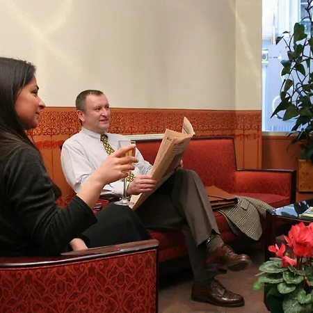 Le Pigalle, A Member Of Design Paris