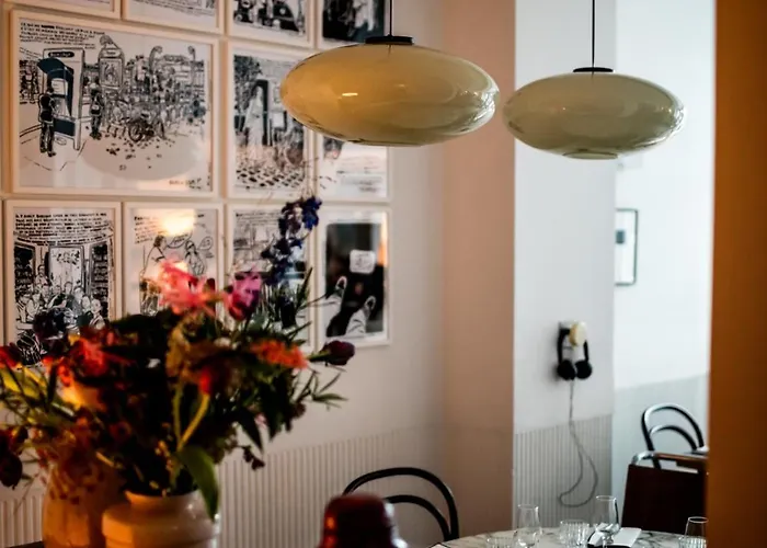 Hotel Le Pigalle, A Member Of Design Parigi